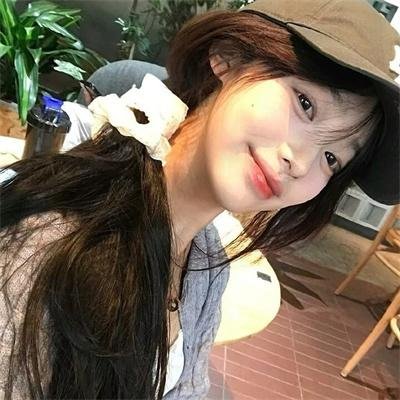 艾米丽·布莱尔的秘密